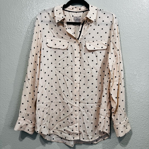 Chico's Foulard Light Pink Polka Dot Button Down Shirt Size 8/10 - Picture 2 of 11